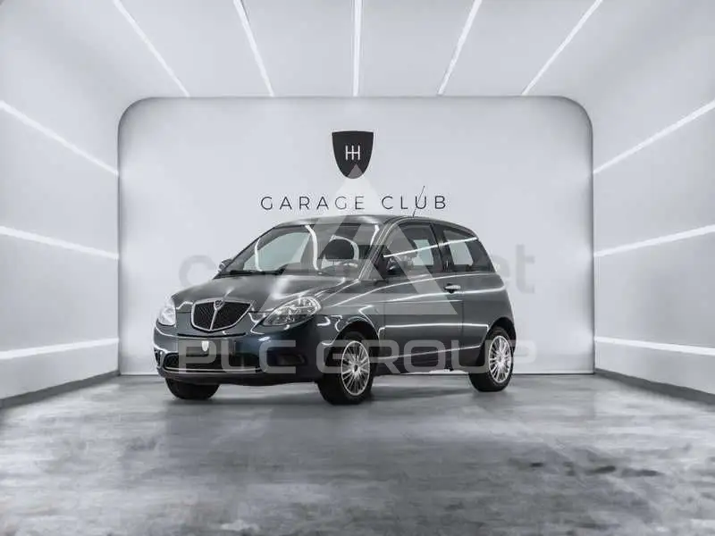 2011 Lancia YPSILON