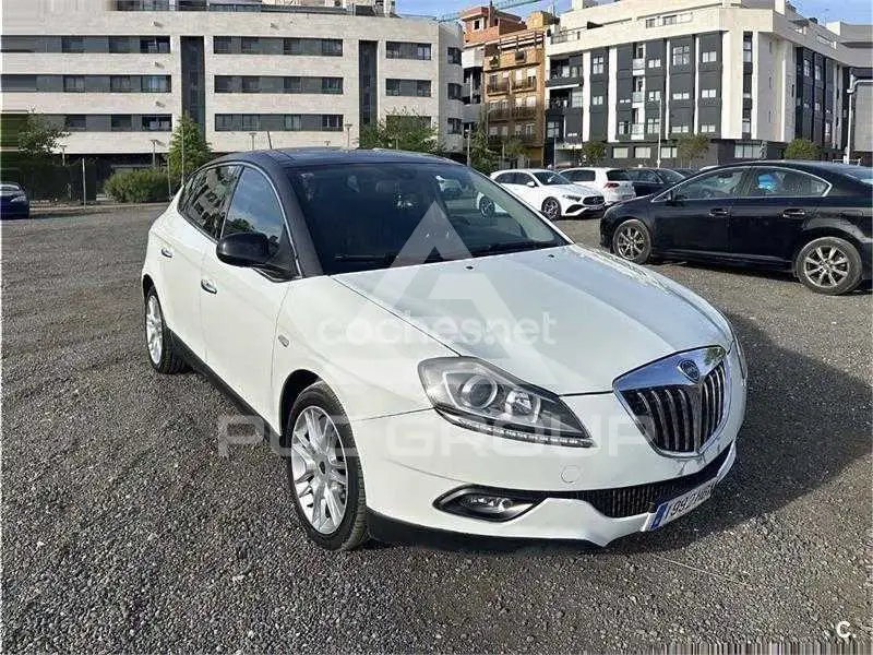 2011 Lancia Delta