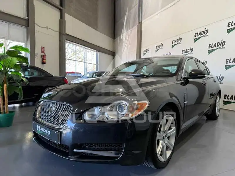 2011 Jaguar XF