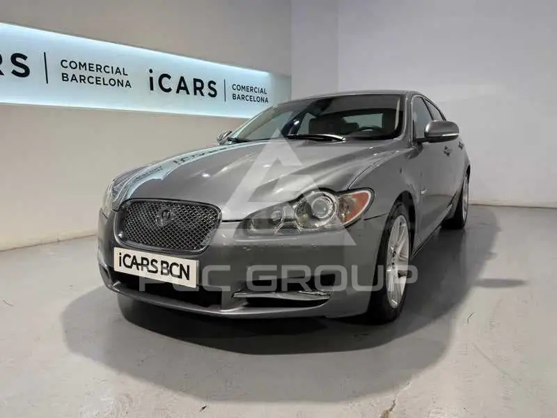 2011 Jaguar XF