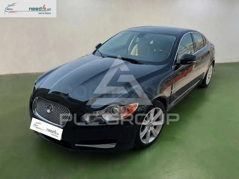 2011 Jaguar XF