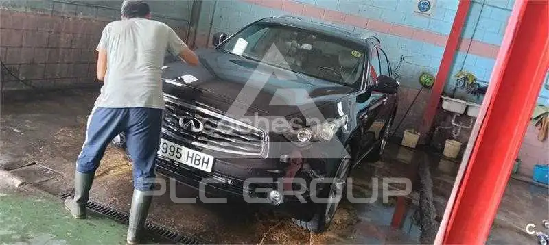 2011 Infinity FX