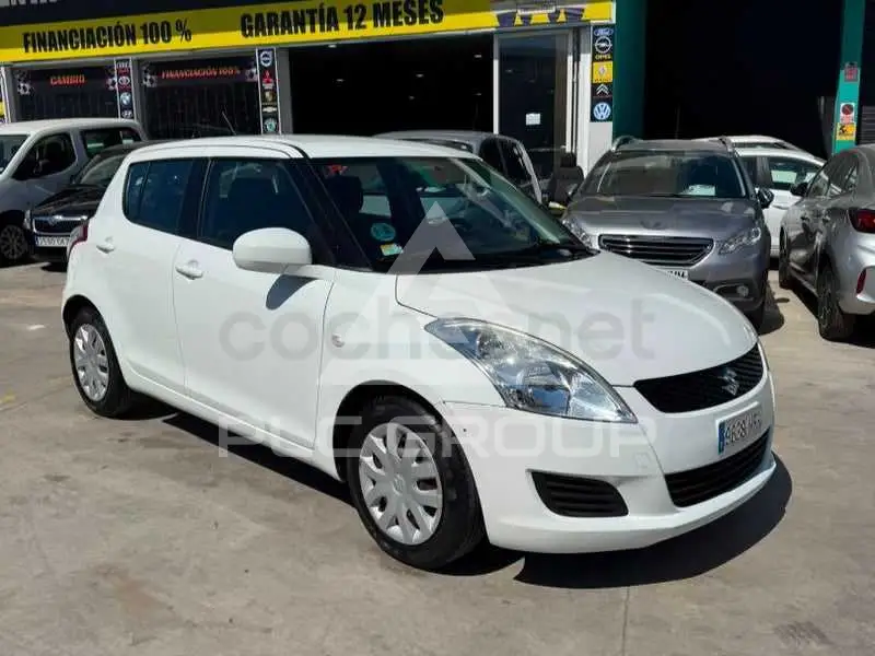 2011 Suzuki SWIFT