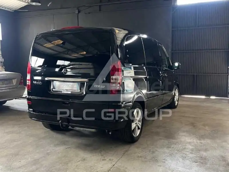 2011 Mercedes Benz Viano