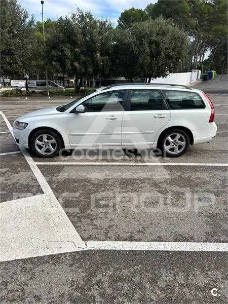 2011 Volvo V50
