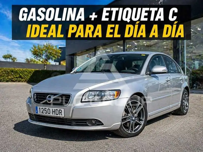 2011 Volvo S40