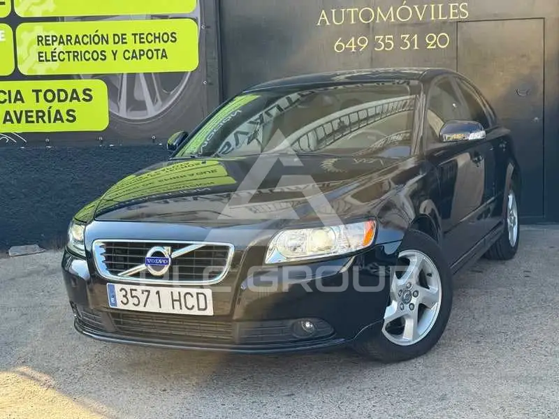 2011 Volvo S40