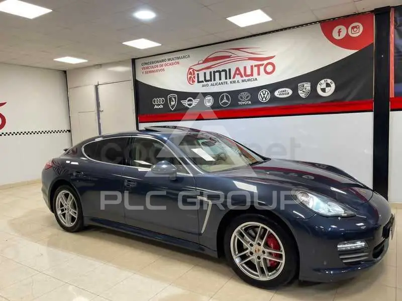 2011 Porsche Panamera