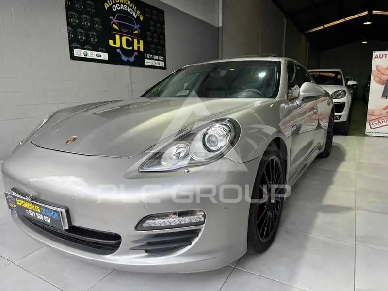 2011 Porsche Panamera