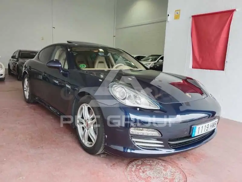2011 Porsche Panamera