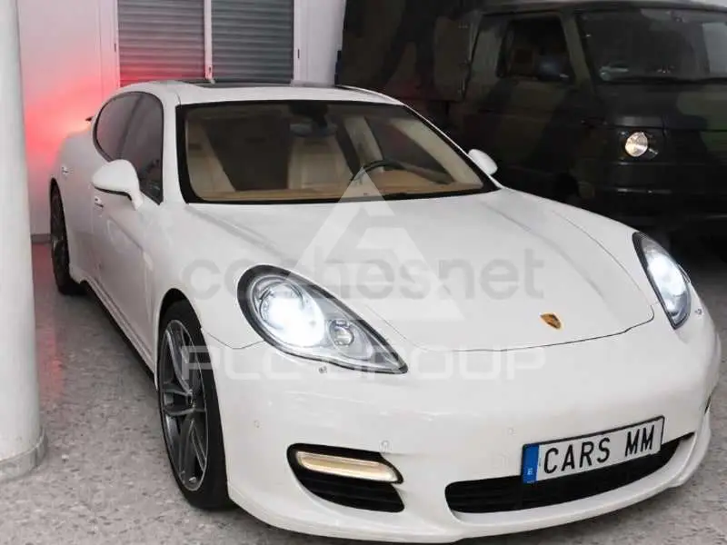 2011 Porsche Panamera