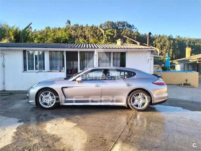 2011 Porsche Panamera