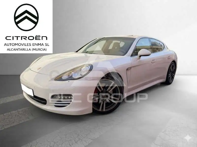 2011 Porsche Panamera