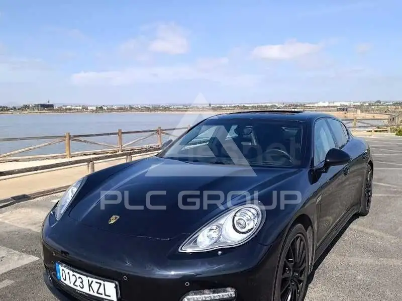 2011 Porsche Panamera