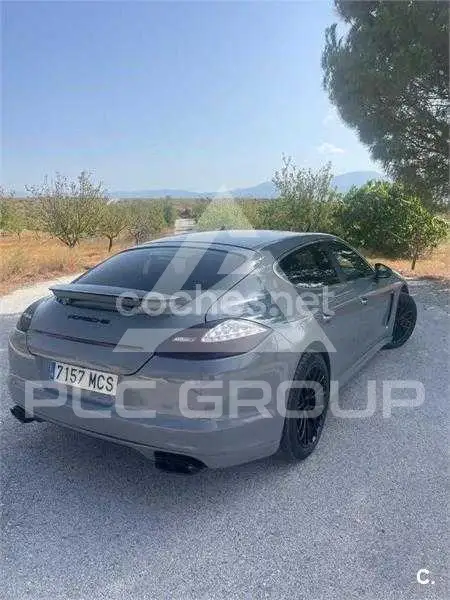 2011 Porsche Panamera