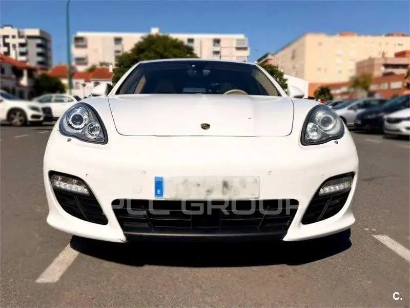 2011 Porsche Panamera