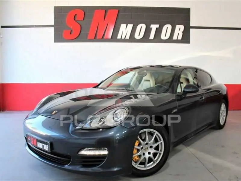 2011 Porsche Panamera