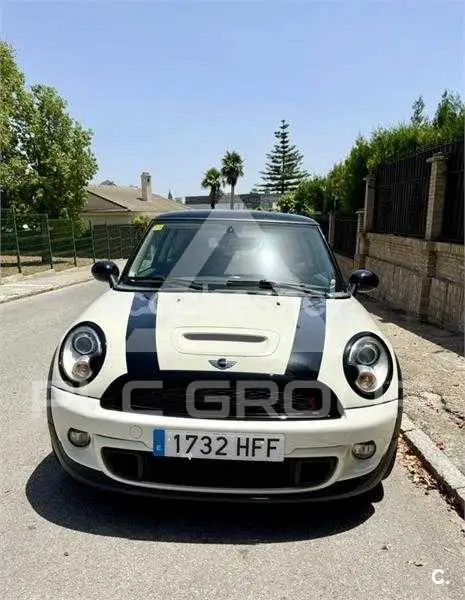 2011 Mini COOPER