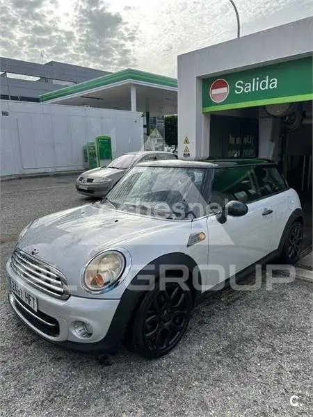 2011 Mini COOPER