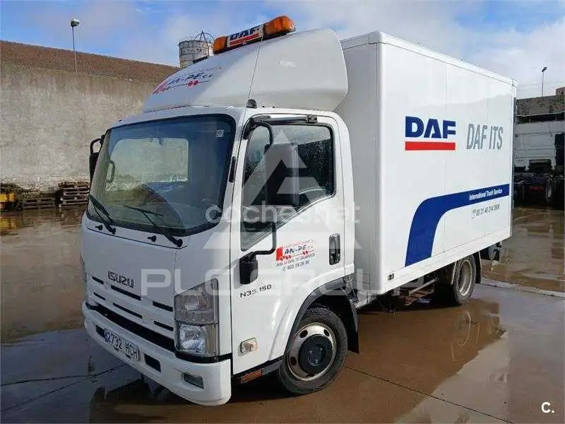 2011 Isuzu 