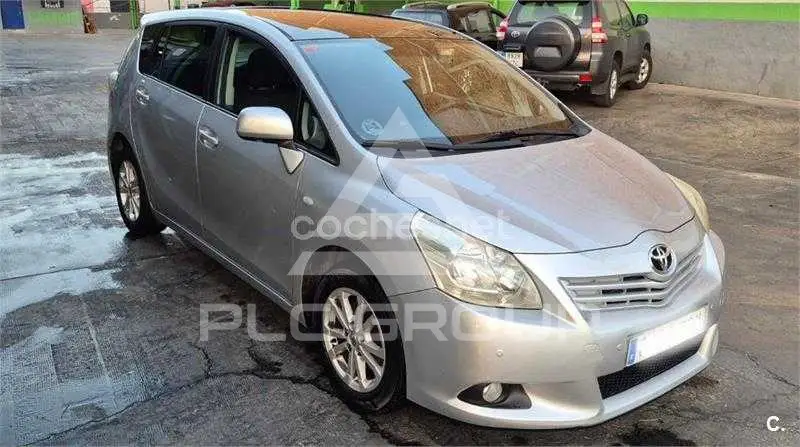 2011 Toyota VERSO