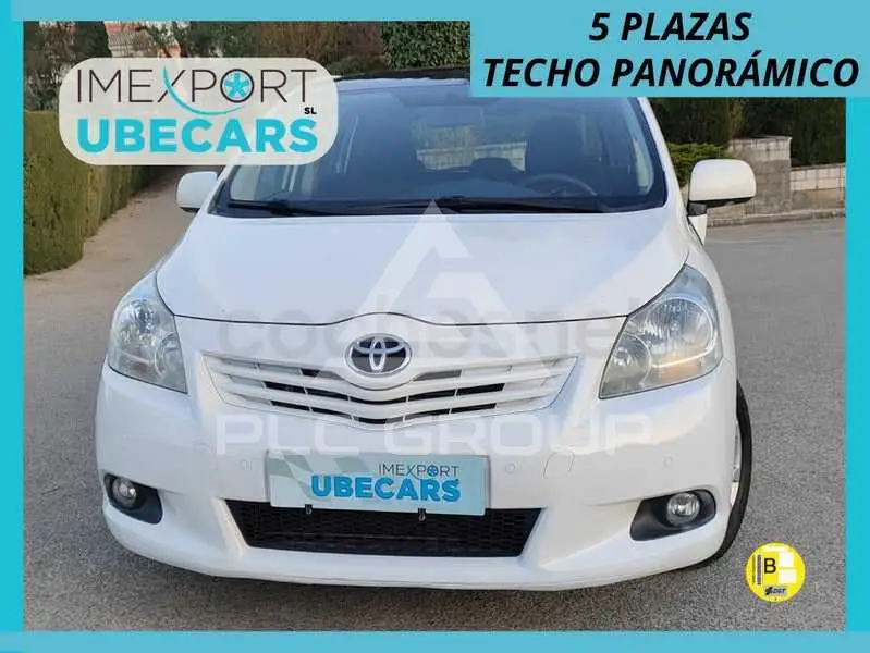 2011 Toyota VERSO