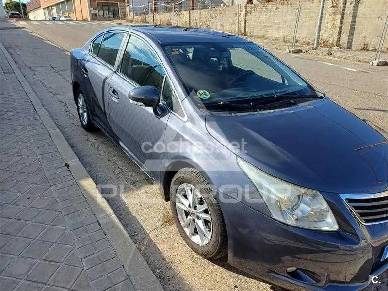2011 Toyota Avensis
