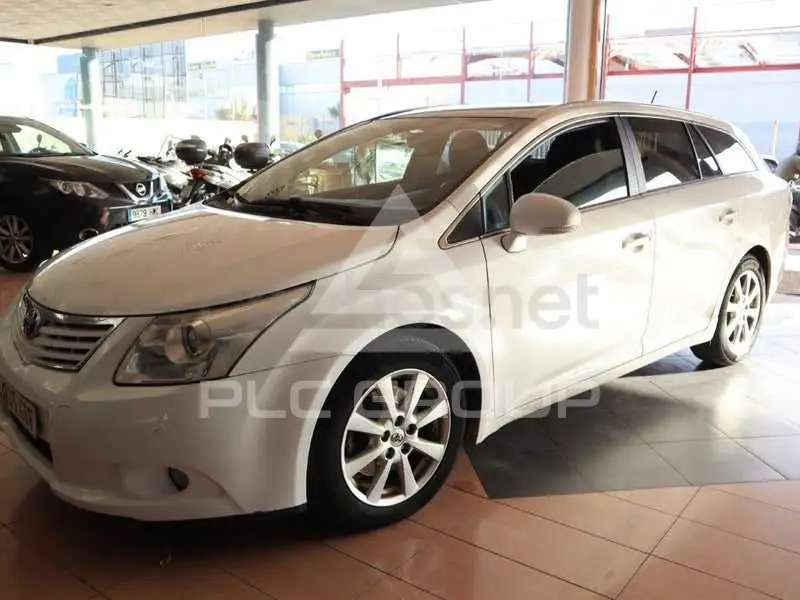 2011 Toyota Avensis