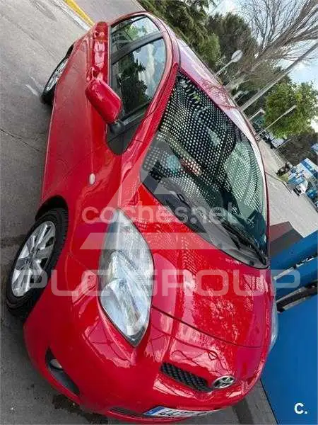 2011 Toyota YARIS