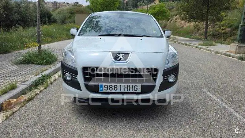 2011 Peugeot 3008