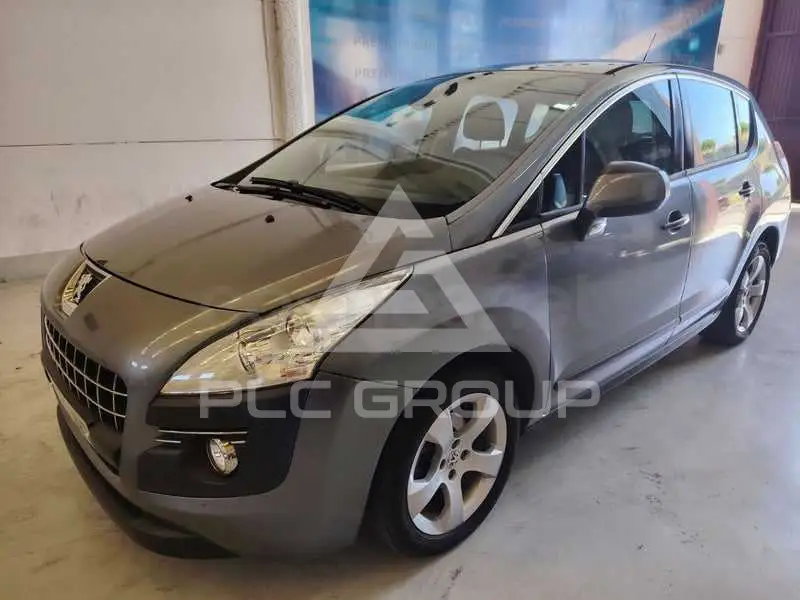 2011 Peugeot 3008