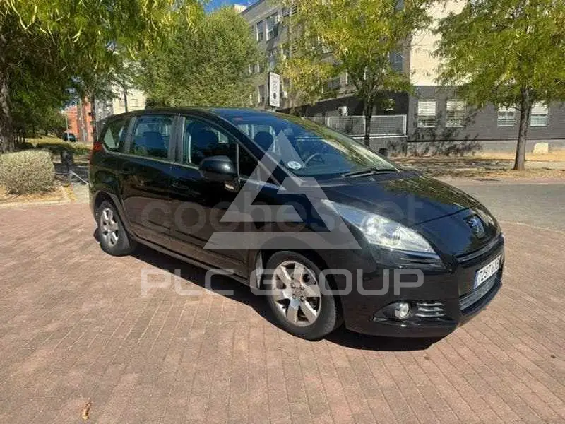 2011 Peugeot 5008