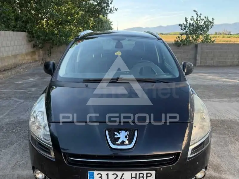 2011 Peugeot 5008