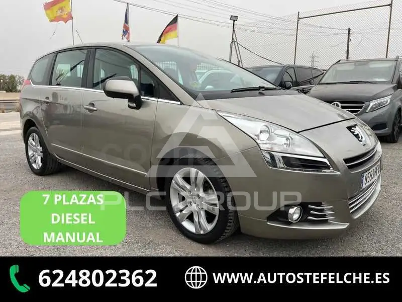 2011 Peugeot 5008