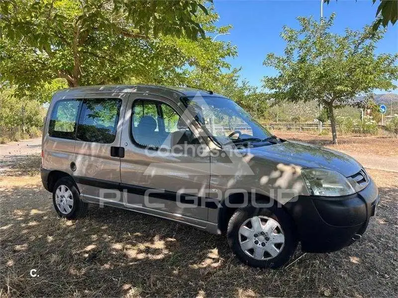2011 Peugeot Partner