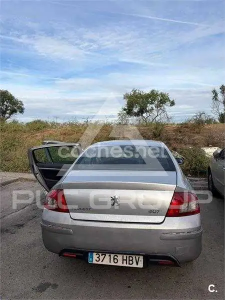 2011 Peugeot 407