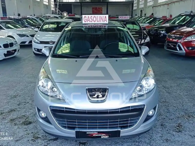 2011 Peugeot 207