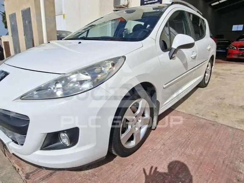 2011 Peugeot 207