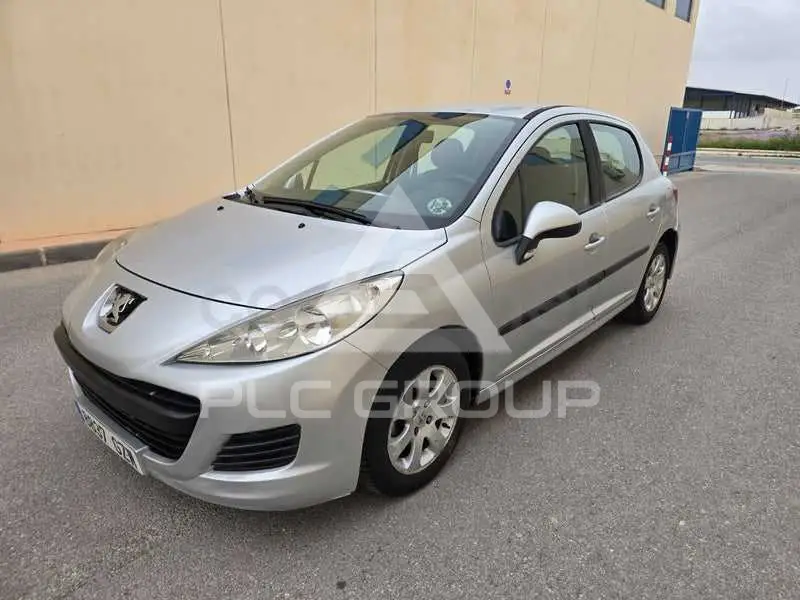 2011 Peugeot 207