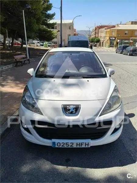 2011 Peugeot 207