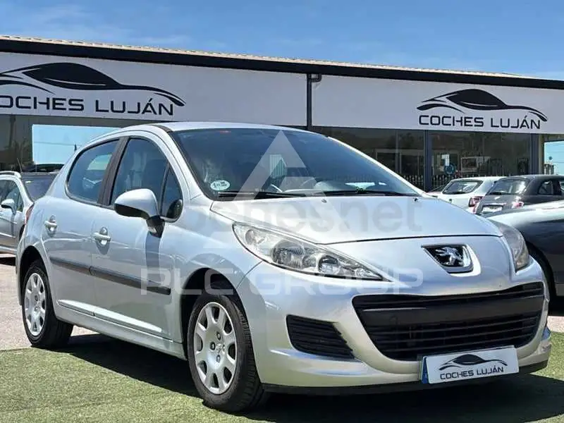 2011 Peugeot 207