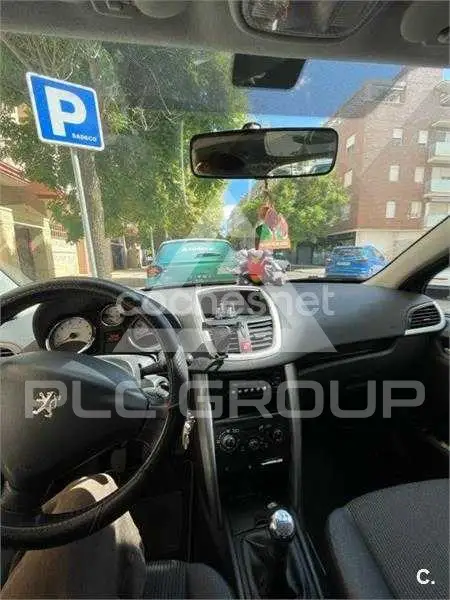 2011 Peugeot 207