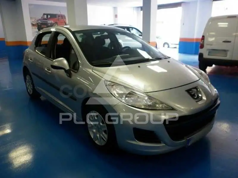 2011 Peugeot 207