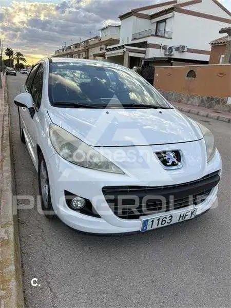 2011 Peugeot 207