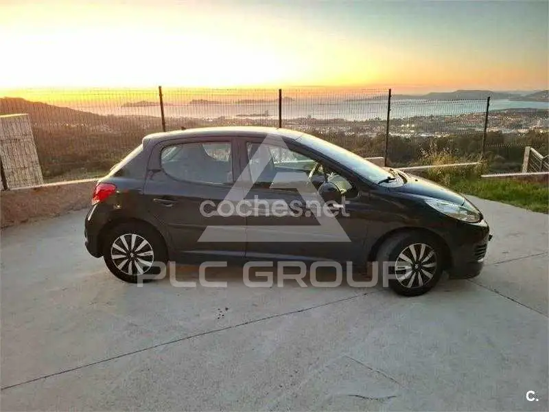 2011 Peugeot 207