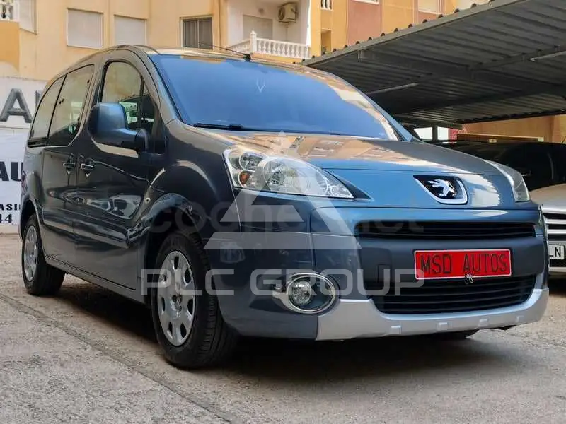 2011 Peugeot Partner