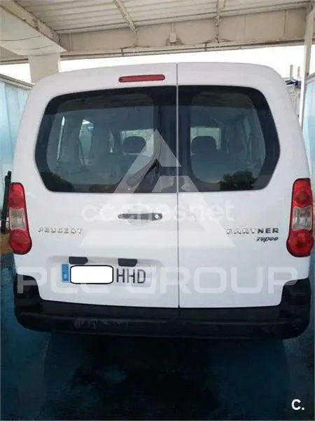 2011 Peugeot Partner