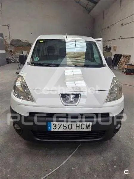 2011 Peugeot Partner