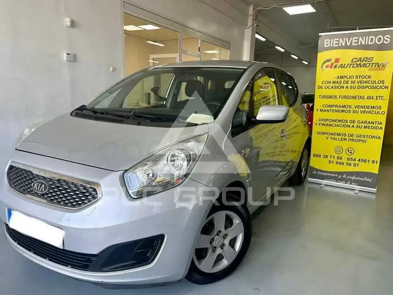 2011 KIA Venga