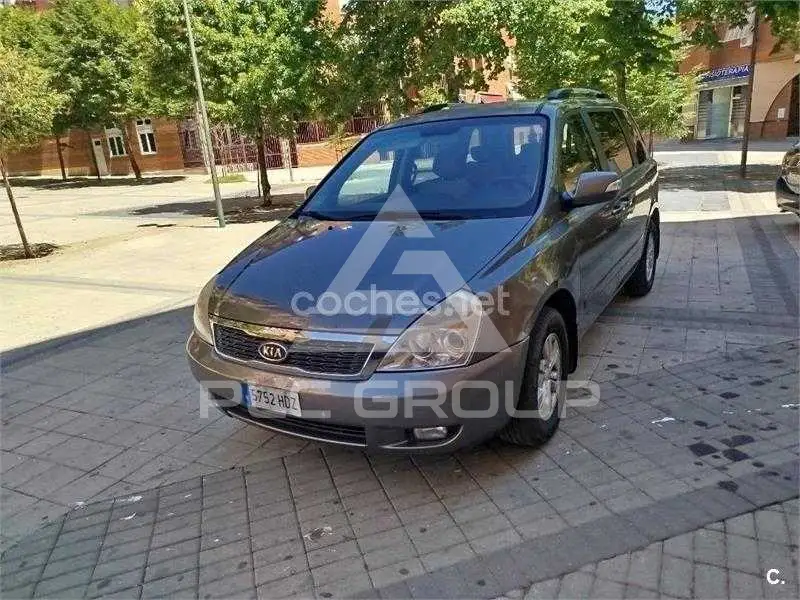2011 KIA Carnival